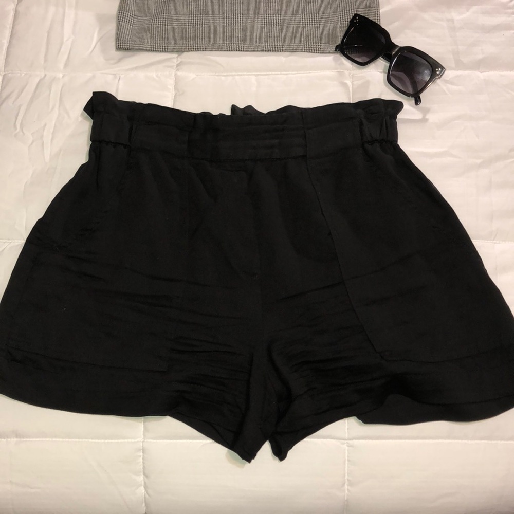 Shorts - Picture 2 of 2
